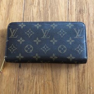 Louis Vuitton Wallet